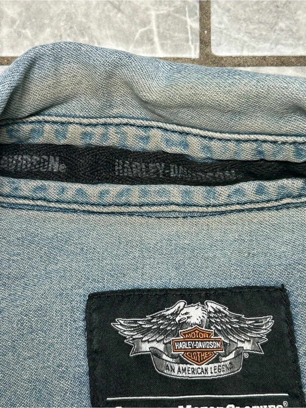 Harley-Davidson Men’s XL Distressed Faded Denim Vest Shirt Sleeveless